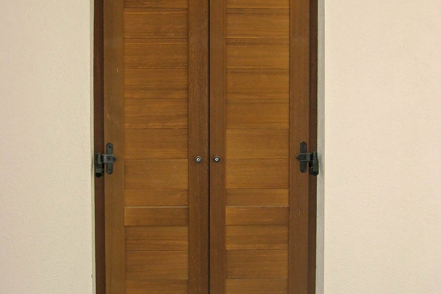 Antoni e Persiane - Engaz - Arte del Legno